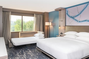 Room, 1 King Bed (Hearing Accessible)