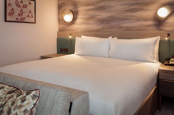 Superior Room, 1 Queen Bed with Sofa bed