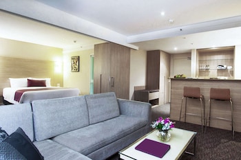 Executive Suite, 1 King Bed, Balcony