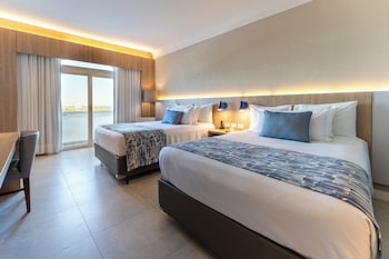 Premium Room, 2 Double Beds