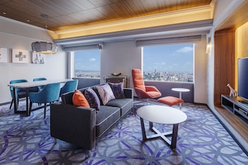 Prestige Suite King, Executive Lounge Access, High Floor