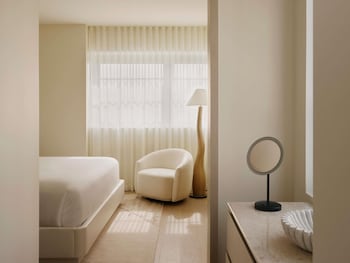 Partial Ocean View King Suite