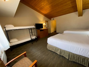 Family Room, 1 Twin Bed, Non Smoking, Refrigerator