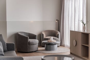 Suite, Club Lounge Access (Pacific)