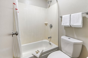 Deluxe Room, 2 Double Beds (Smoke Free)