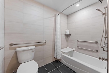 Room, 2 Queen Beds, Accessible, Non Smoking