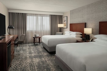 Room, 2 Double Beds, Club Lounge Access