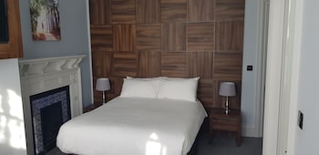 Room (Cosy, Small)