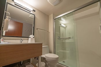 Room, 2 Queen Beds, Non Smoking (Upgrade)