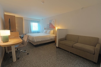 Suite, 1 King Bed, Non Smoking (Upgrade)