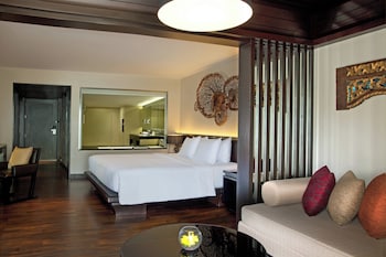 Junior Suite, 1 King Bed, Ocean View