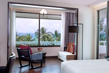 Room, 1 King Bed, Ocean View (Terrace)