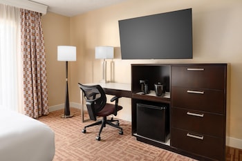 Room, 1 King Bed, Accessible (Hearing)