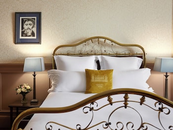 Marcel Proust sea view room