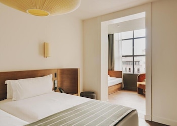 Family Quadruple Room (Quadruple for 3)