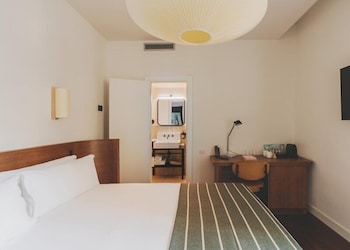 Basic Double Room, 1 Double Bed