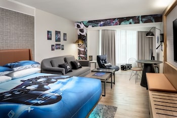 Studio, Multiple Beds, Club Lounge Access (Gamer)