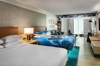 Studio, Multiple Beds, Club Lounge Access (Gamer)