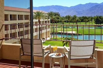 Room, 2 Queen Beds, Balcony