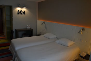 Standard Room, 2 Twin Beds