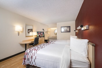 Deluxe Room, 2 Double Beds, Accessible, Non Smoking (Roll-In Shower)