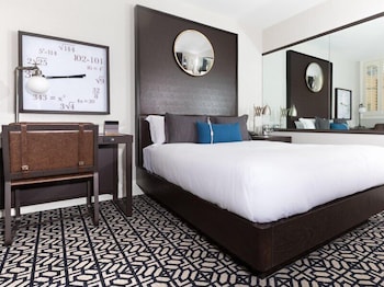 Deluxe Room, 1 King Bed
