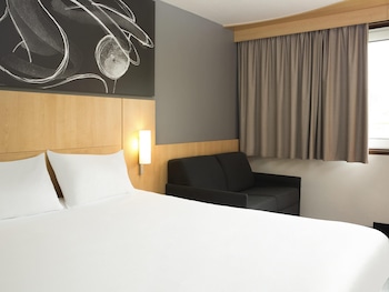 Double Room, 1 Double Bed with Sofa bed, Air conditioning (No Lift)