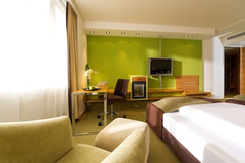 Standard Room, 2 Queen Beds, Non Smoking