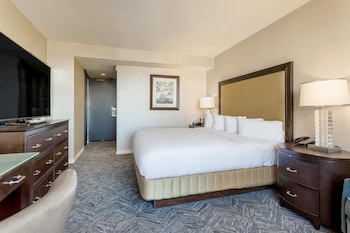 Deluxe Room, 1 King Bed