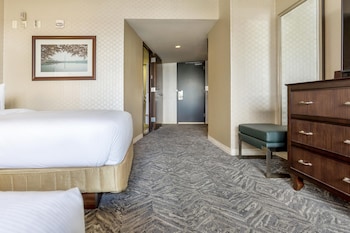 Room, 2 Double Beds, Mobility Accessible (Roll-In Shower)