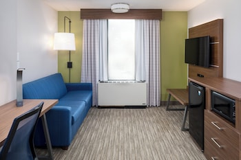 Suite, 2 Queen Beds, Accessible, Non Smoking (Communications/Mobility Accessible)