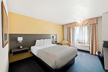 Standard Room, 1 Queen Bed, Non Smoking