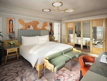 Knightsbridge, Suite