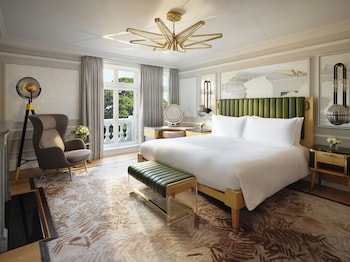 Suite (Hyde Park)