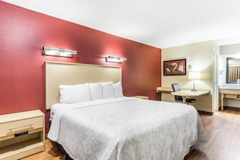 Superior Room, 1 King Bed (Smoke Free)