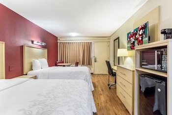 Deluxe Room, 2 Double Beds (Smoke Free)