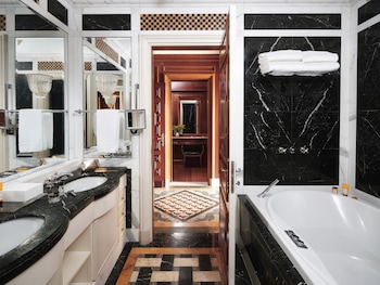 Presidential Suite, 1 King Bed