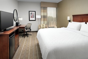 Standard Room, 1 King Bed, Accessible (Mobility)