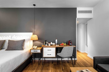 Deluxe Studio, Balcony