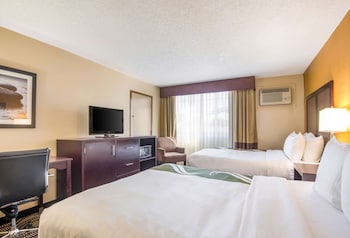 Standard Room, 2 Queen Beds, Non Smoking