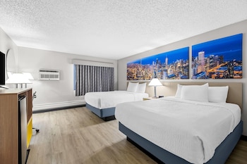 Room, 2 Queen Beds, Non Smoking