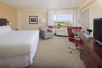 Room, 1 Queen Bed (Mobility/Hearing Access, Roll-In Shwr)