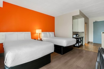 Room, 2 Double Beds, Accessible, Non Smoking (Mobility Accessible)