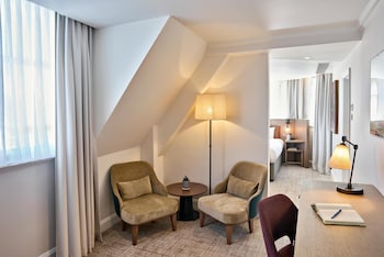 Junior Suite (Newly refurbished)