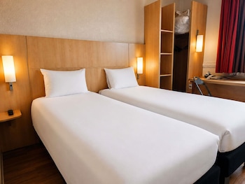 Standard Room, 2 Twin Beds
