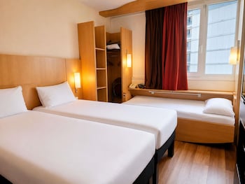 Standard Twin Room, 3 Twin Beds
