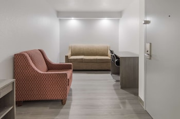 Suite, 1 King Bed with Sofa bed, Non Smoking