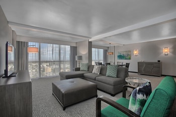 Suite, Multiple Beds