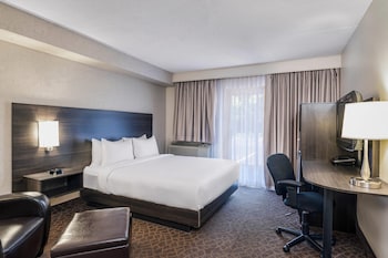 Standard Room, 1 Queen Bed, Non Smoking