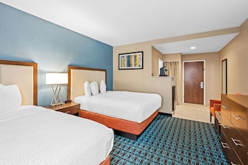 Standard Room, 2 Queen Beds, Non Smoking